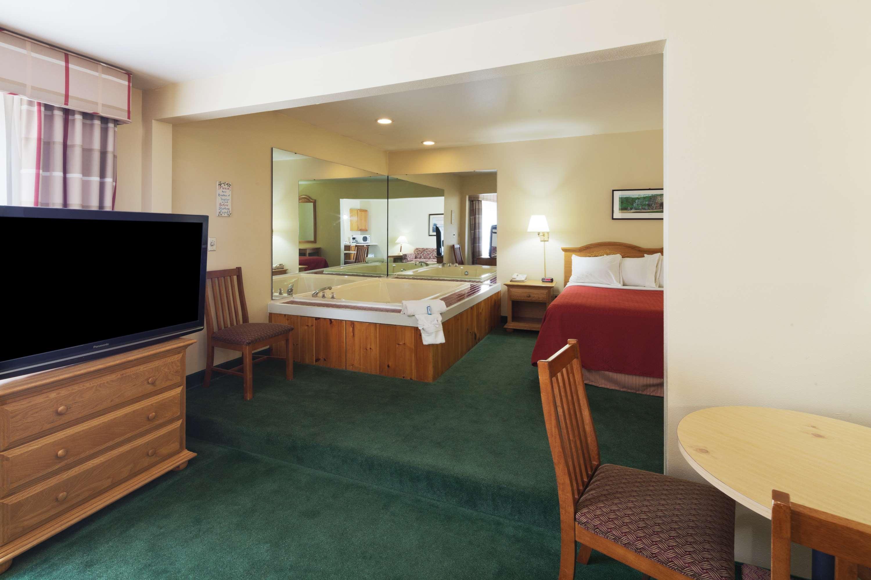 Country Inn & Suites By Radisson, Sparta, Wi Exteriér fotografie