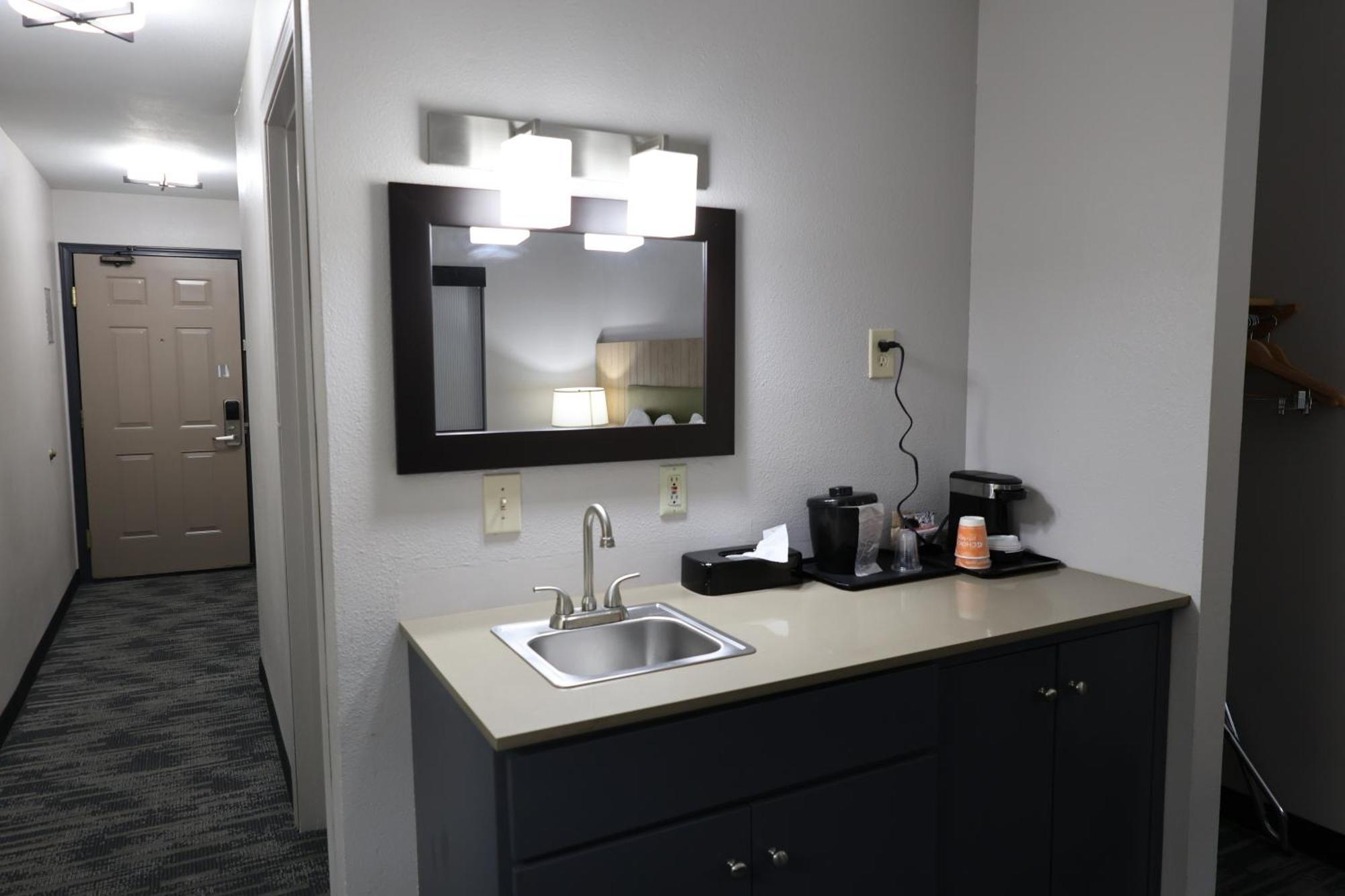 Country Inn & Suites By Radisson, Sparta, Wi Exteriér fotografie